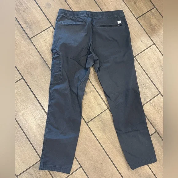 Vuori Charcoal Ripstop Pants - Picture 5 of 7